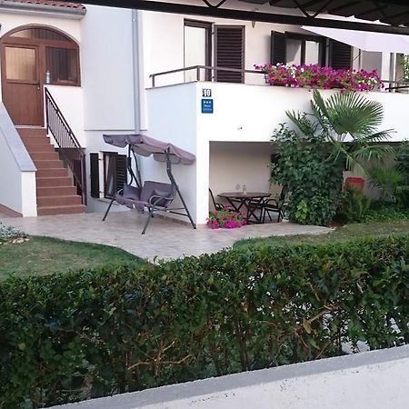 Apartment Devcic Porec Bagian luar foto