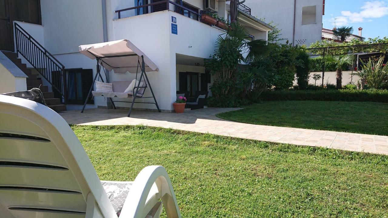 Apartment Devcic Porec Bagian luar foto